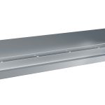 ÉVIER INOX 4 ROBINETS 2400MM BOUCHON DE VIDANGE ET COUVERCLE ANTI-ÉCLABOUSSURES INCLUS, À L'EXCLUSION DU ROBINETS - Combisteel