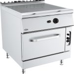 BASE 900 CUISINIERE AVEC PLAQUES COUP DE FEU AVEC FOUR À GAZ - Combisteel