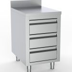 700 TABLE DE TRAVAIL AVEC 3 TIROIRS AVEC BORD RELEVÉ 500 - Combisteel