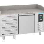 TABLE PRÉP POUR PIZZA 1 PORTE 5 TIROIRS - Combisteel