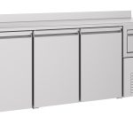 600 TABLE RÉFRIGÉRÉE 3 PORTES AVEC TIROIR POUR CAFÉ - Combisteel