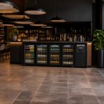 BAR RÉFRIGÉRÉE 4 PORTES EN VERRE NOIR - Combisteel – Image 2