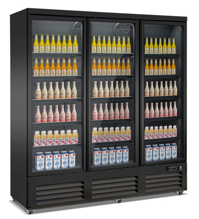 RÉFRIGÉRATEUR 3 PORTES EN VERRE NOIR CEB-1600R BL - Combisteel RÉFRIGÉRATEUR 3 PORTES EN VERRE NOIR CEB-1600R BL - Combisteel – Image 1
