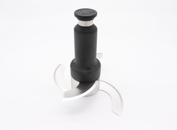 Robot culinaire 12/18 L - Lame en S finement dentelée - Maxima 3 Robot culinaire 12/18 L - Lame en S finement dentelée - Maxima